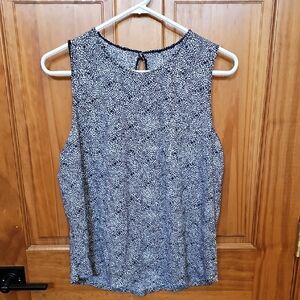 Lululemon Athletica Black and White Tank